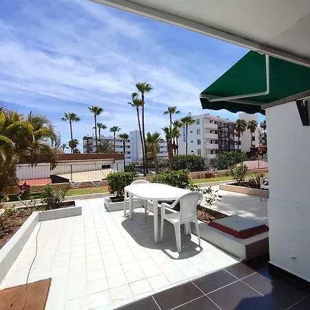 Koka16 Pool * Playa del Ingles (Gran Canaria)